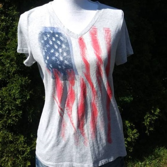 American Flag Tee Size Small - Picture 1 of 3